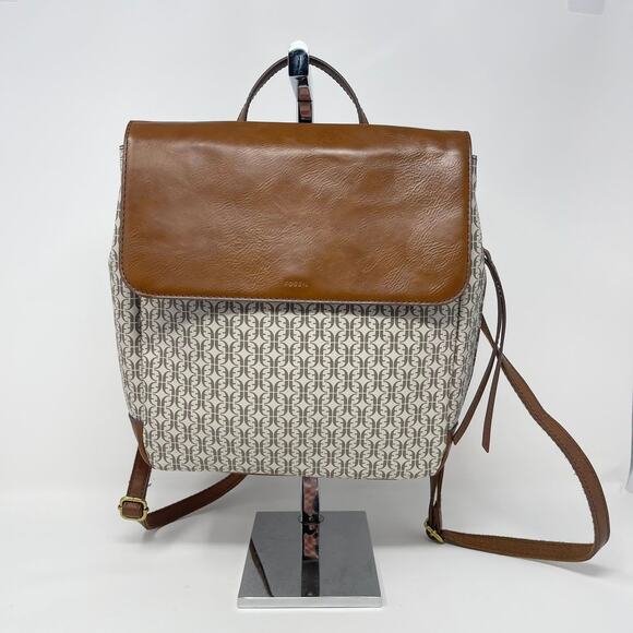 Fossil Claire Cream Signature Flap Backpack Tan Trim Faux Leather - Picture 1 of 11